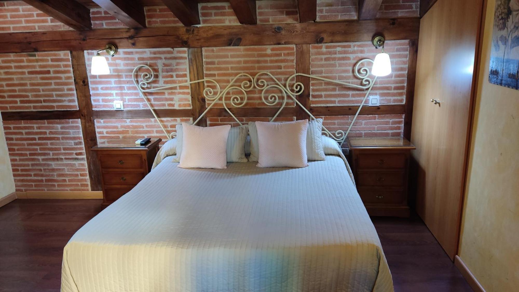 Hostal Segovia Adults Only Room photo